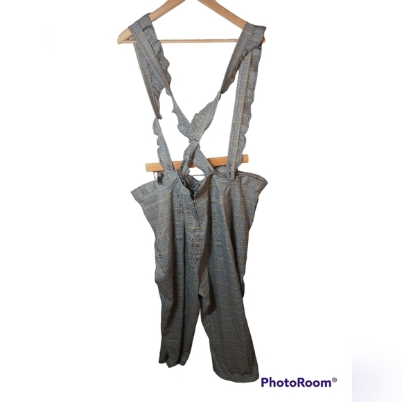 Modcloth Plaid Cropped Pants Ruffle Suspenders overalls wide leg, size 4X - Picture 3 of 10